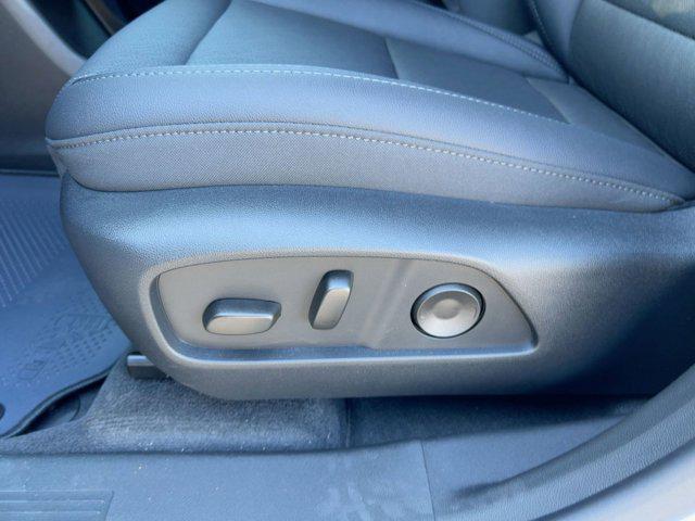 new 2026 Chevrolet Equinox car, priced at $31,041