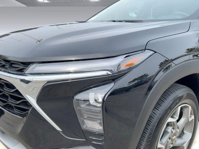 used 2025 Chevrolet Trax car, priced at $21,899