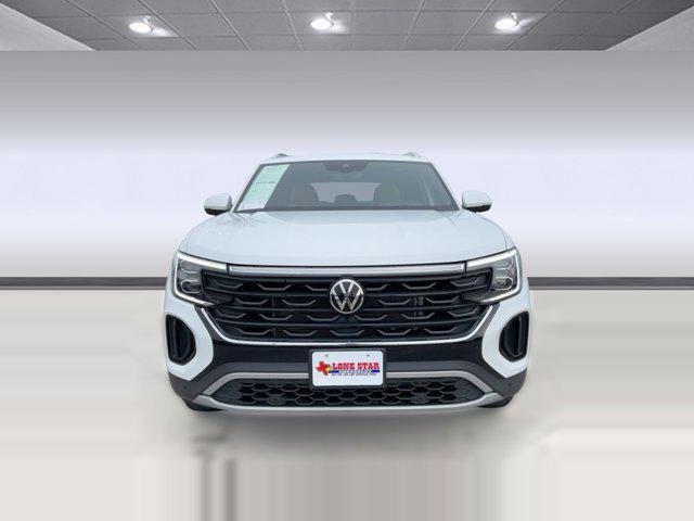 used 2025 Volkswagen Atlas Cross Sport car, priced at $34,999