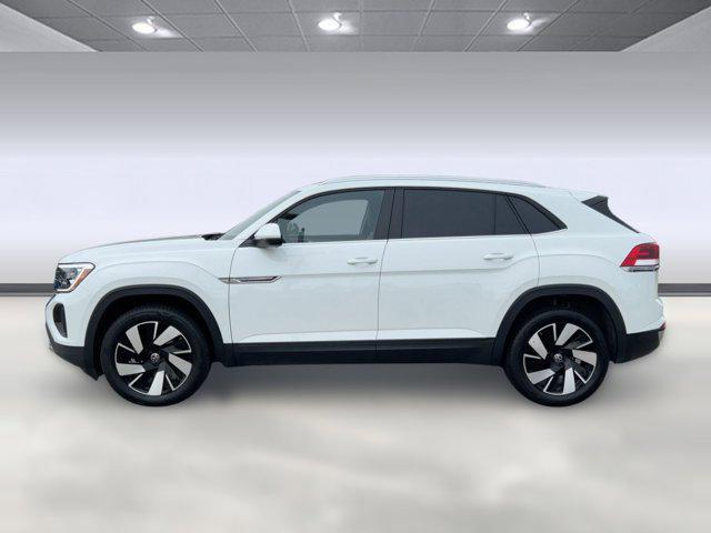 used 2025 Volkswagen Atlas Cross Sport car, priced at $34,999