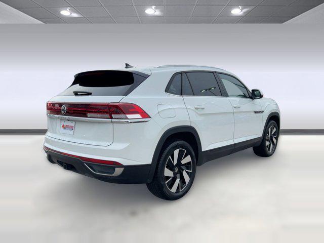used 2025 Volkswagen Atlas Cross Sport car, priced at $34,999