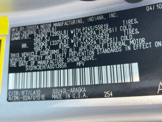 used 2010 Toyota Highlander car, priced at $10,888