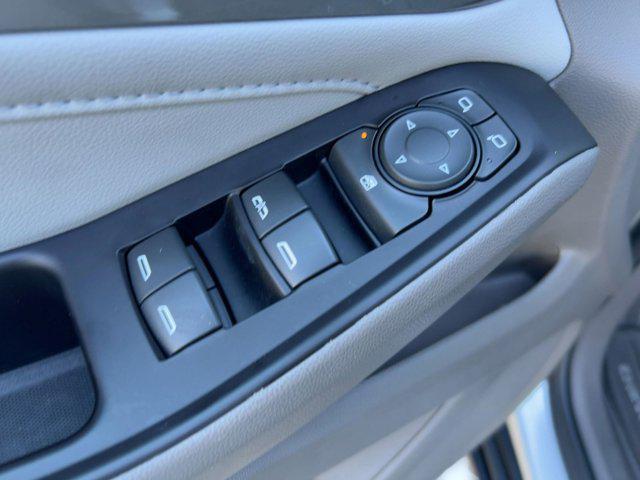 used 2020 Chevrolet Traverse car, priced at $25,996