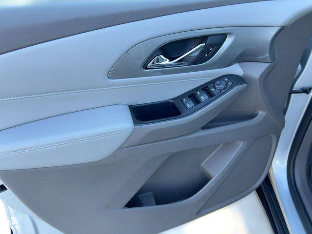 used 2020 Chevrolet Traverse car, priced at $25,996