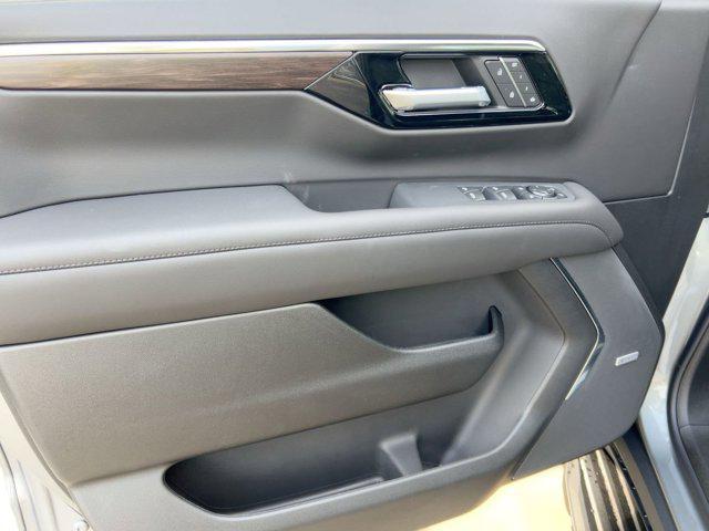 new 2026 Chevrolet Suburban car, priced at $69,772