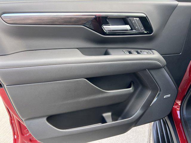 new 2025 Chevrolet Suburban car, priced at $81,473