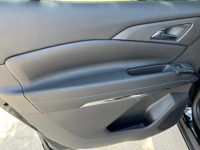 new 2026 Chevrolet Traverse car, priced at $43,311