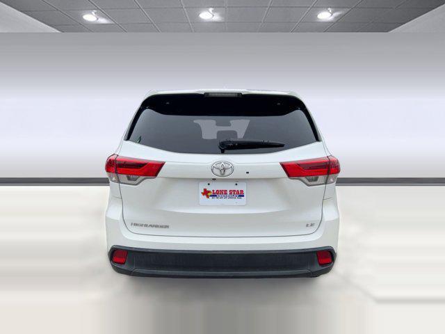 used 2018 Toyota Highlander car, priced at $18,788