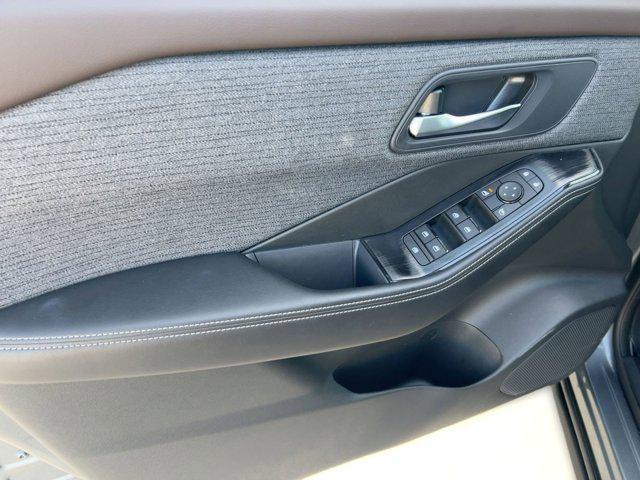 used 2023 Nissan Rogue car, priced at $24,999