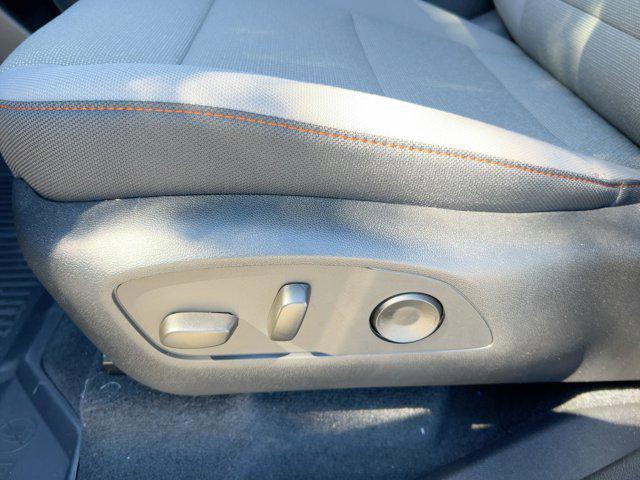 new 2026 Chevrolet Traverse car, priced at $40,181