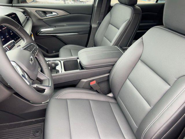 new 2026 Chevrolet Traverse car, priced at $45,291