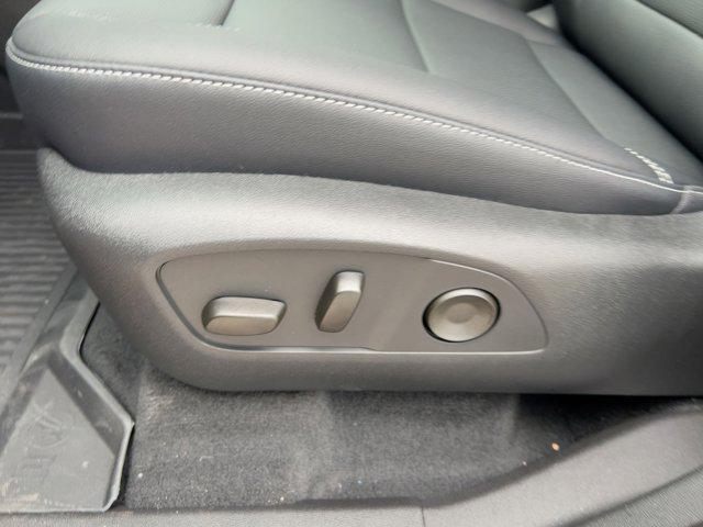 new 2026 Chevrolet Traverse car, priced at $45,291