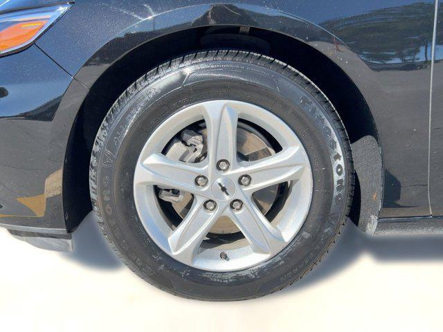 used 2024 Chevrolet Malibu car, priced at $20,288