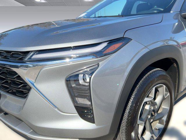 used 2025 Chevrolet Trax car, priced at $21,799