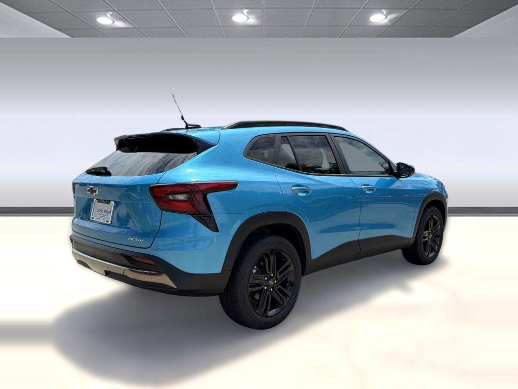 new 2026 Chevrolet Trax car, priced at $28,096