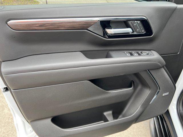 new 2026 Chevrolet Suburban car, priced at $71,772