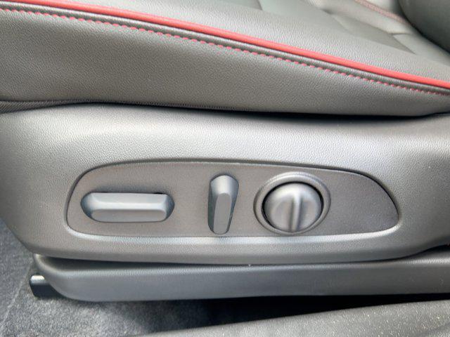 new 2026 Chevrolet TrailBlazer car, priced at $27,681