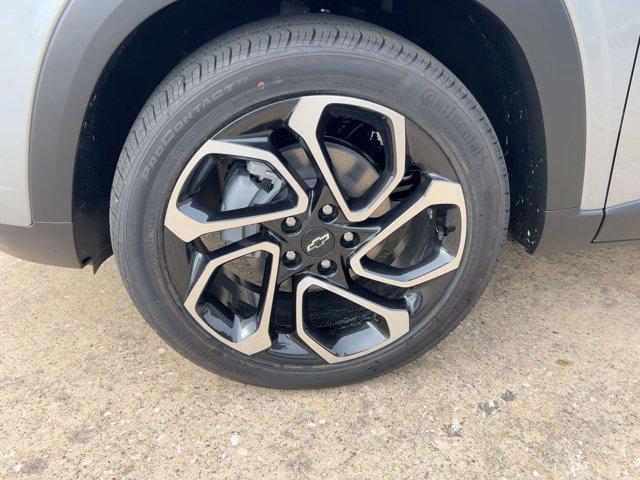 new 2026 Chevrolet Trax car, priced at $27,081