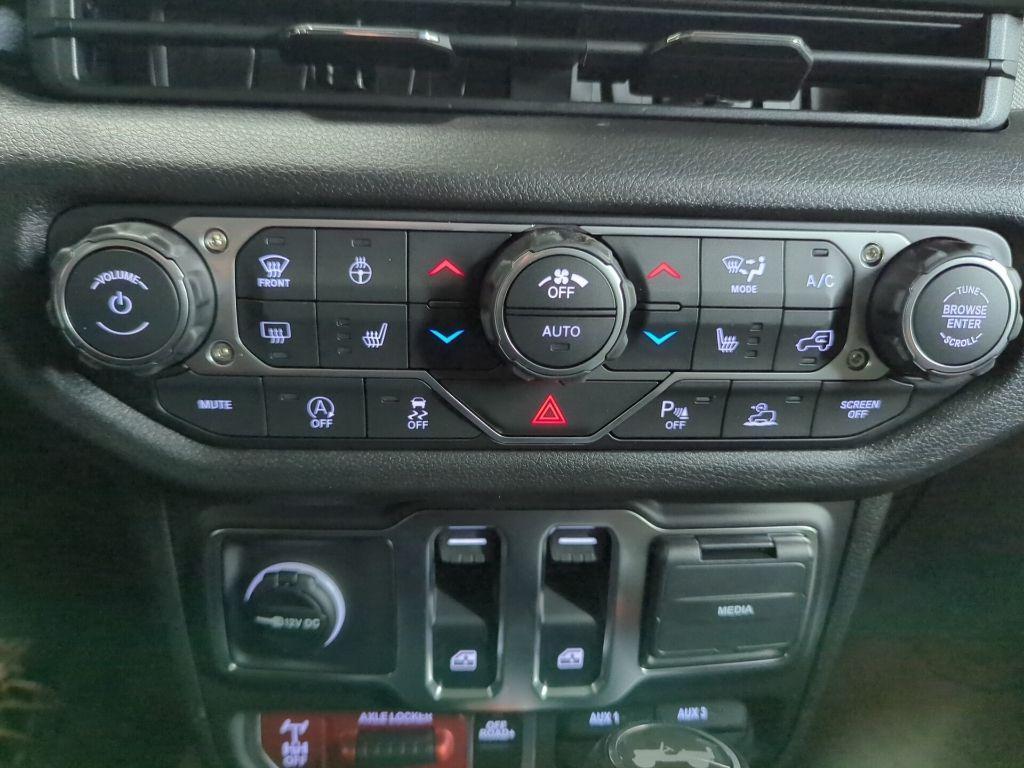 new 2026 Jeep Wrangler car, priced at $47,549