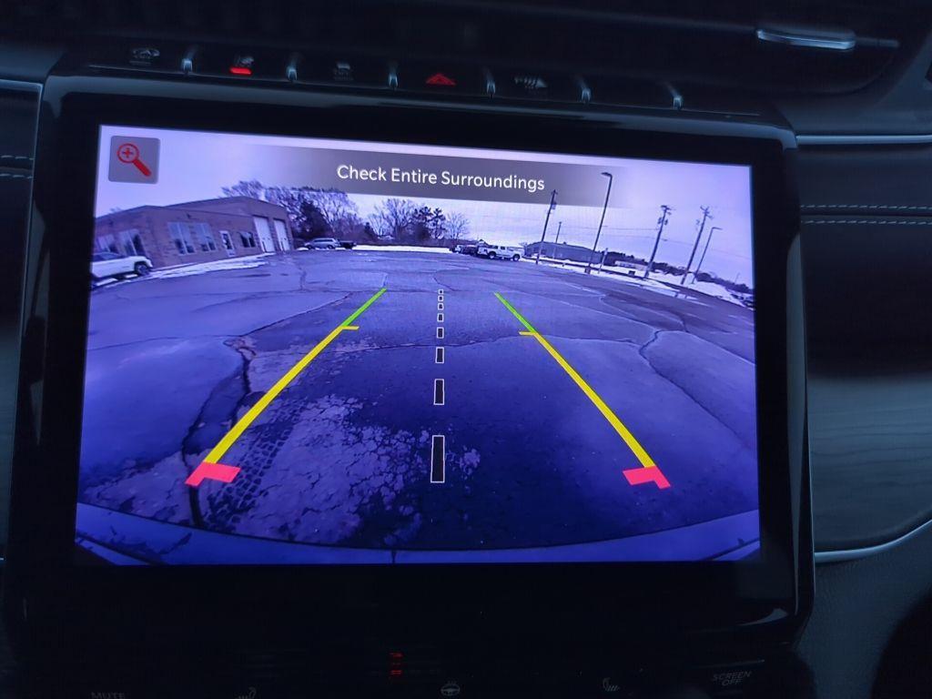 used 2023 Jeep Grand Cherokee car, priced at $32,427