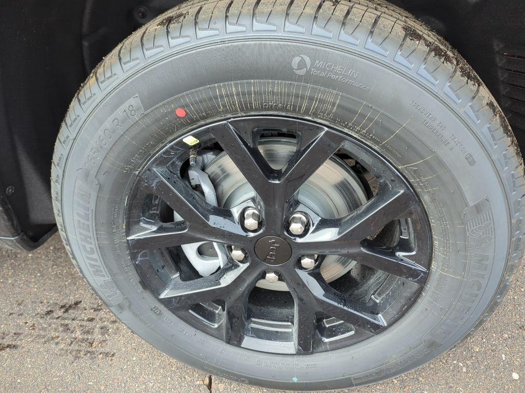 new 2026 Jeep Grand Cherokee car, priced at $46,388