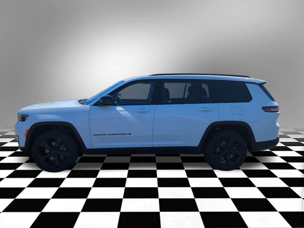used 2023 Jeep Grand Cherokee L car, priced at $31,287
