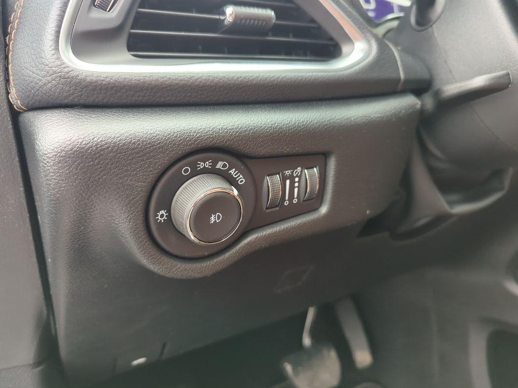 new 2026 Chrysler Pacifica car, priced at $57,310