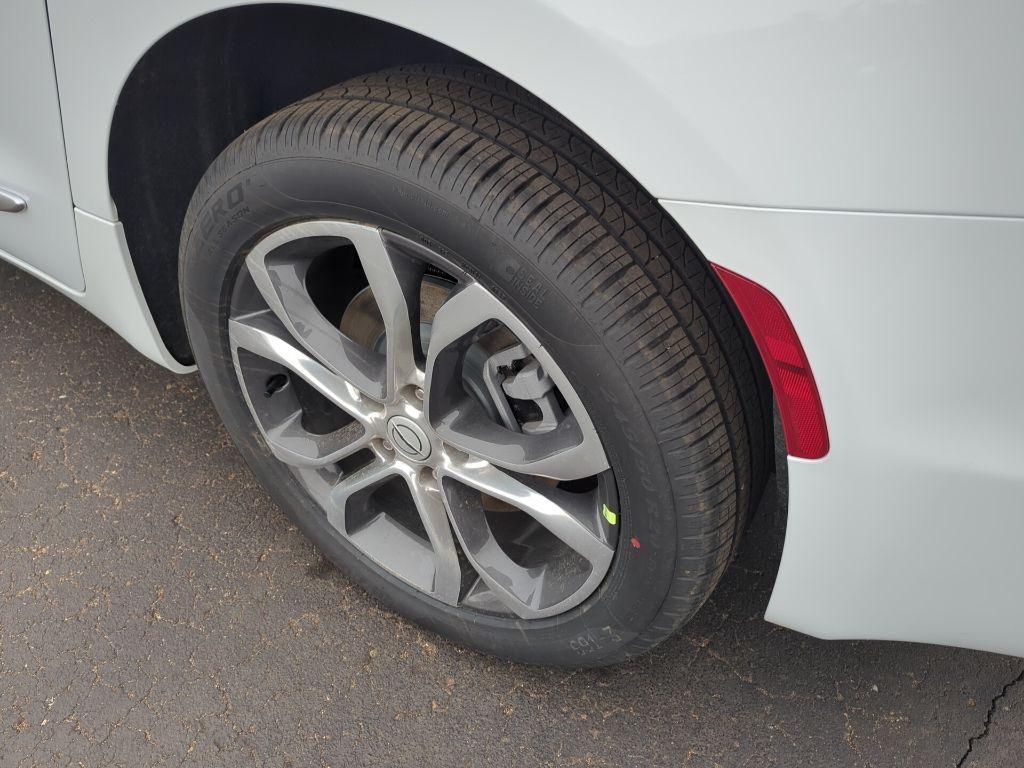 new 2026 Chrysler Pacifica car, priced at $57,310