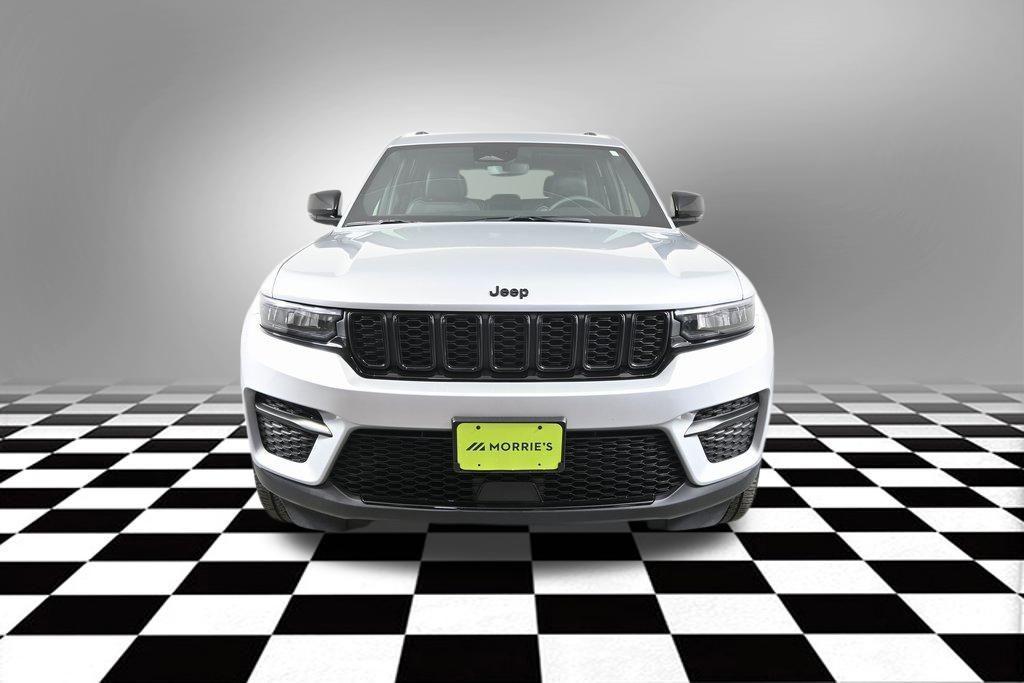 used 2023 Jeep Grand Cherokee car, priced at $30,999