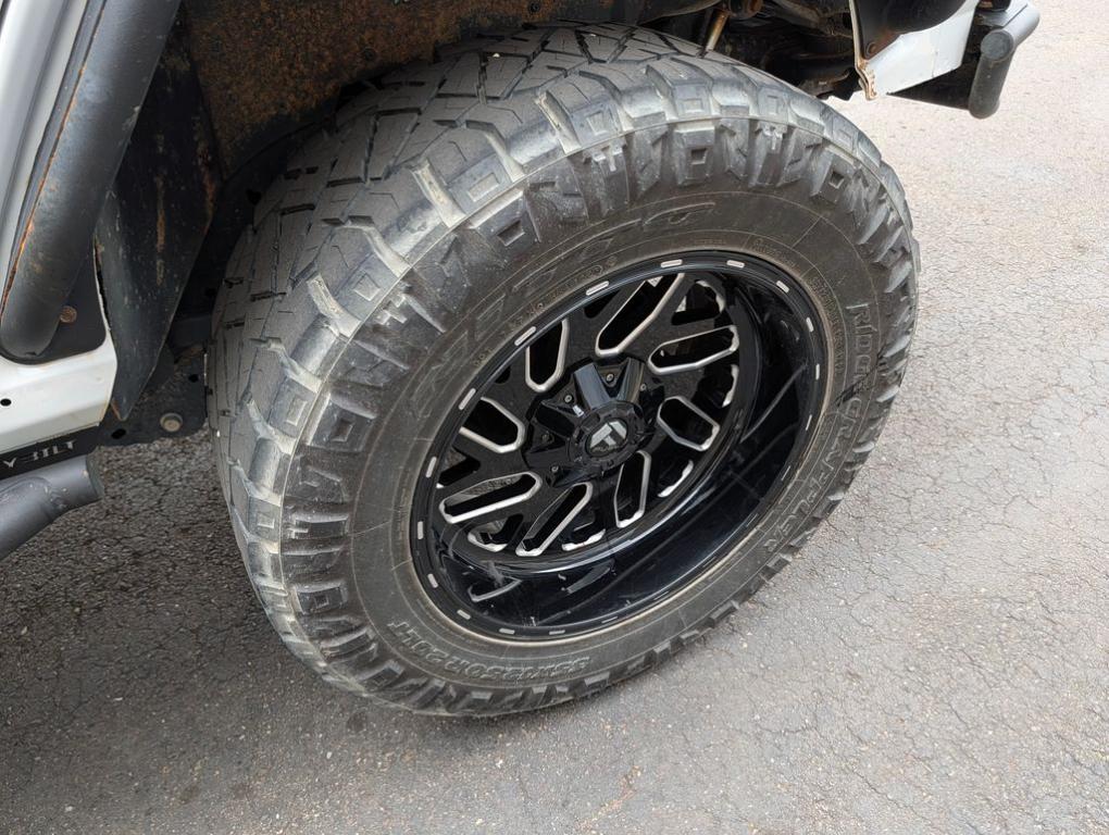 used 2020 Jeep Wrangler Unlimited car, priced at $23,378