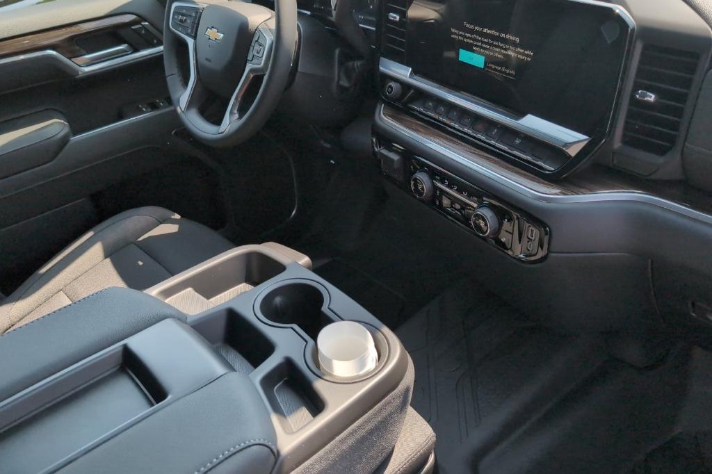 new 2026 Chevrolet Silverado 1500 car, priced at $51,685