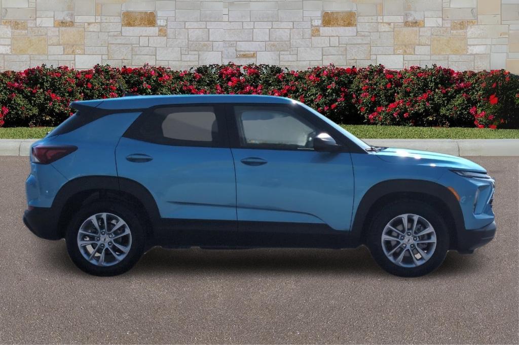 new 2026 Chevrolet TrailBlazer car, priced at $27,820