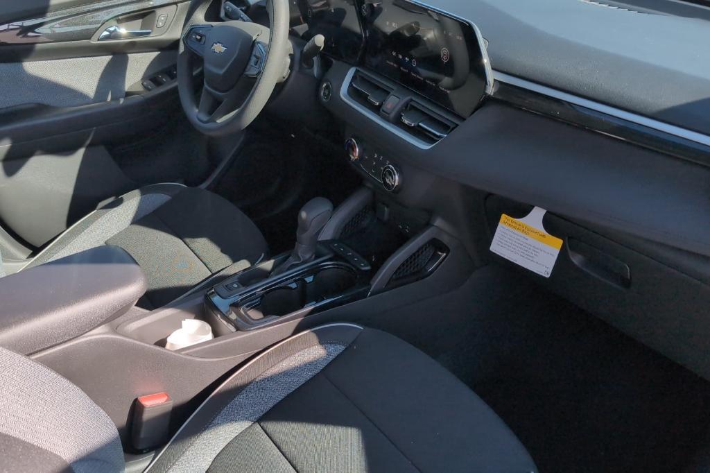 new 2026 Chevrolet TrailBlazer car, priced at $27,820