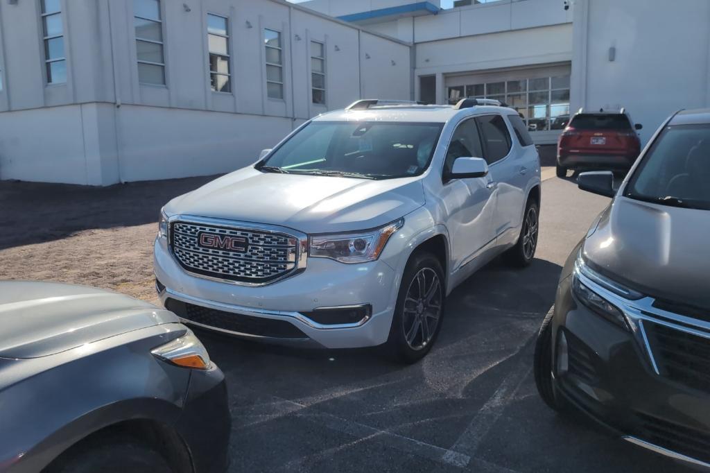 used 2018 GMC Acadia car, priced at $29,991