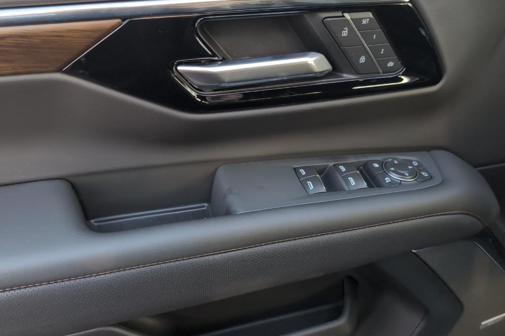 new 2026 Chevrolet Tahoe car, priced at $95,075