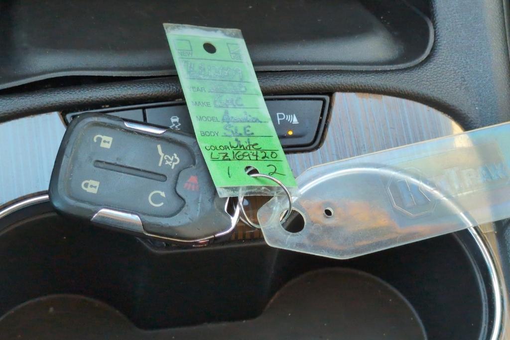 used 2020 GMC Acadia car, priced at $15,243