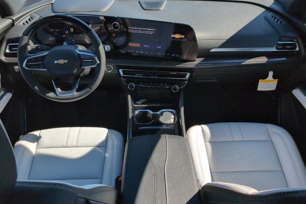 new 2026 Chevrolet Traverse car, priced at $58,010