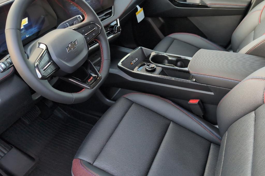 new 2026 Chevrolet Equinox car, priced at $34,920