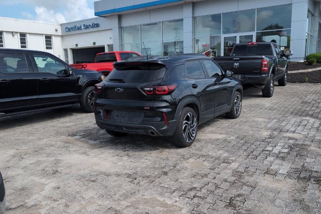 used 2025 Chevrolet TrailBlazer car