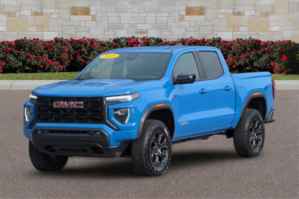 new 2025 GMC Canyon car, priced at $41,582