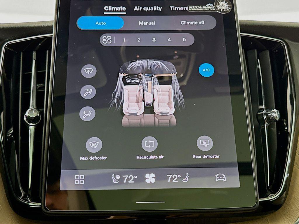 new 2026 Volvo XC60 car, priced at $58,105