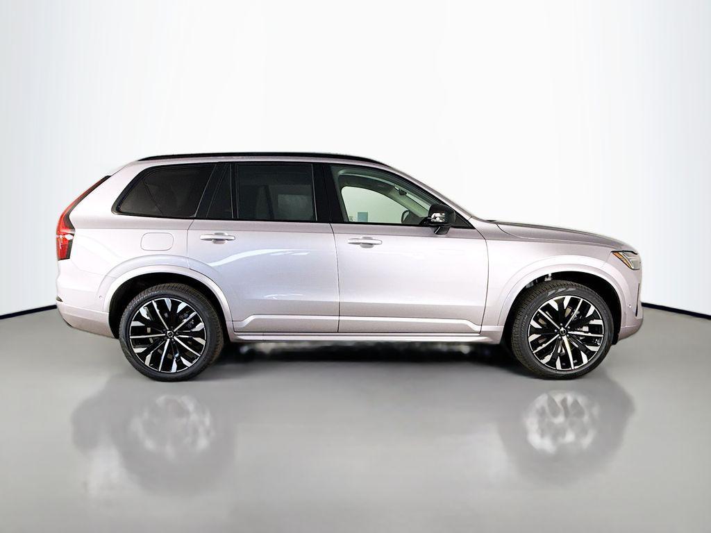 new 2026 Volvo XC90 Plug-In Hybrid car, priced at $85,820
