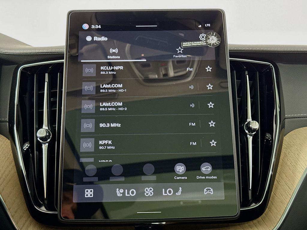 new 2026 Volvo XC60 car, priced at $64,660