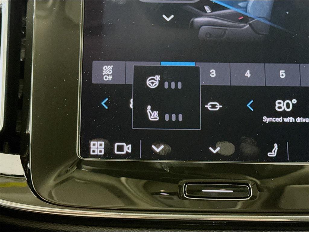 used 2023 Volvo XC40 car, priced at $26,795