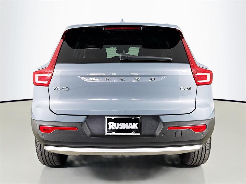 used 2023 Volvo XC40 car, priced at $26,795