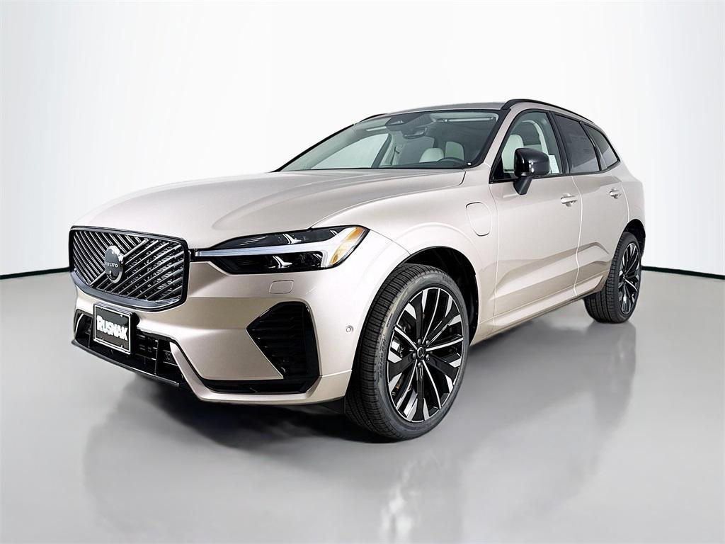 new 2026 Volvo XC60 Plug-In Hybrid car, priced at $75,235
