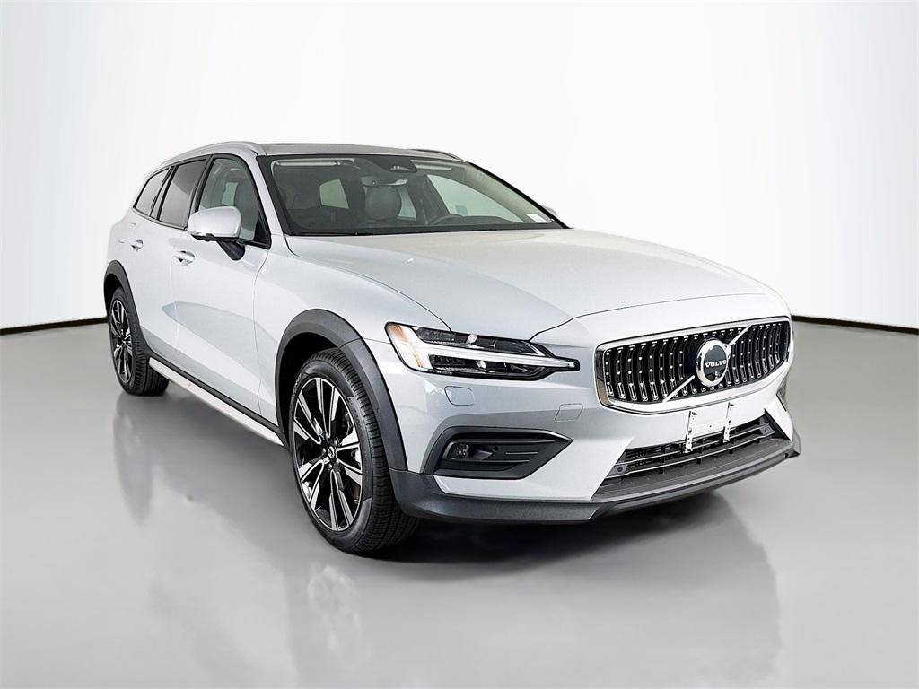 new 2026 Volvo V60 Cross Country car, priced at $61,070