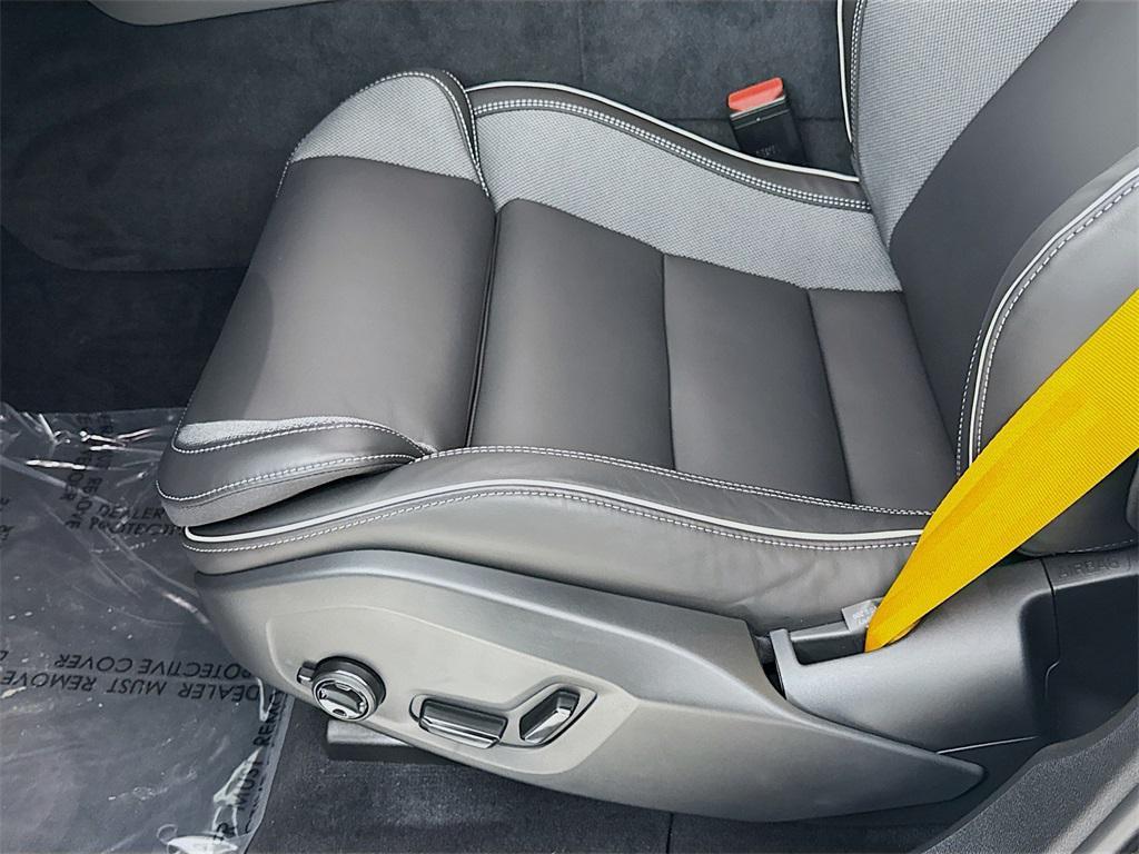 new 2026 Volvo XC60 Plug-In Hybrid car, priced at $84,545