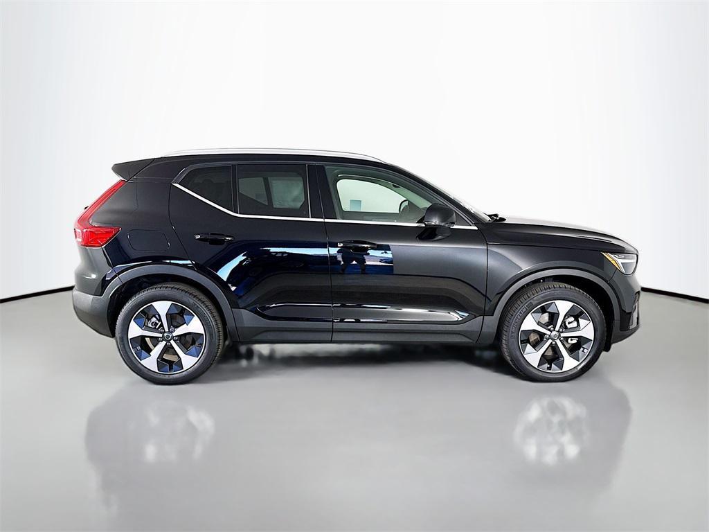 used 2025 Volvo XC40 car, priced at $37,995