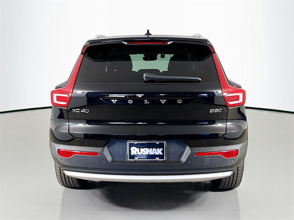 used 2025 Volvo XC40 car, priced at $37,995